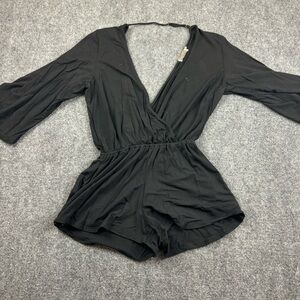 NAKED PRINCESS Women’s Black 3/4 Sleeve V-Neck Romper Shorts size: Small